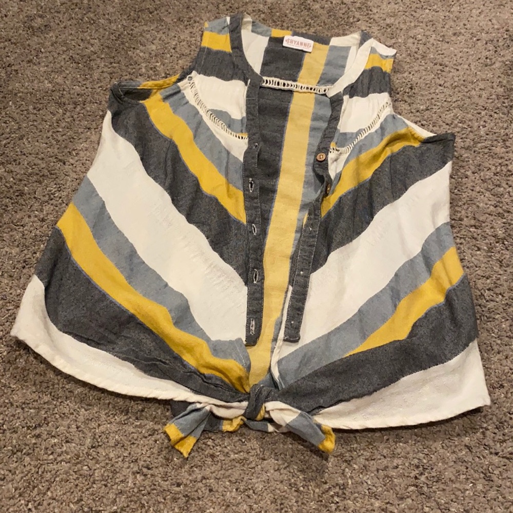 Shyanne top